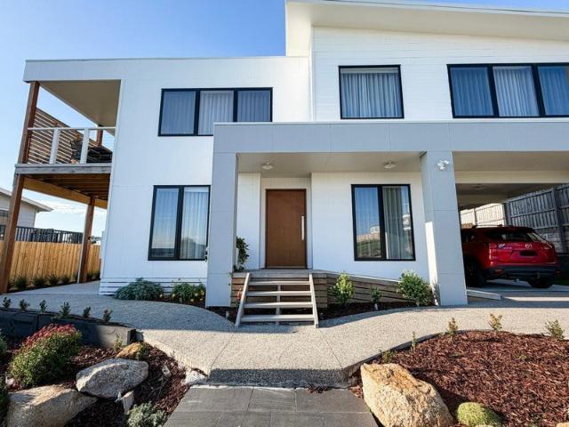 House for rent in San Remo, Victoria