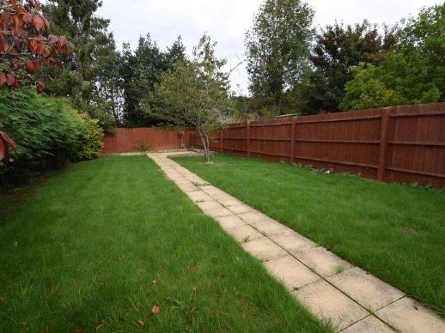 House for rent in Aspley Guise, Bedfordshire