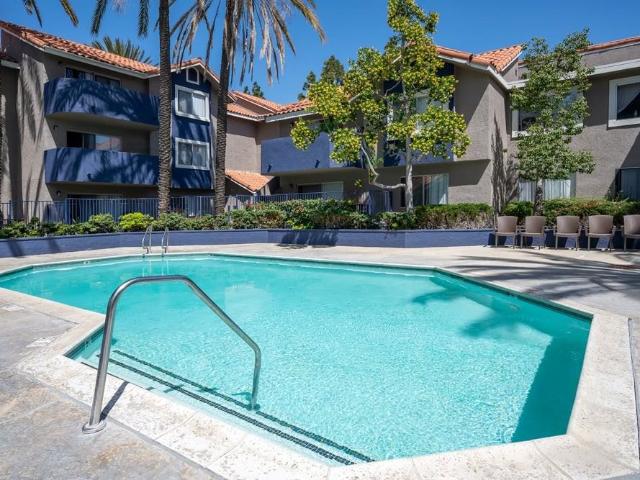 Apartment for rent in Santa Ana, California