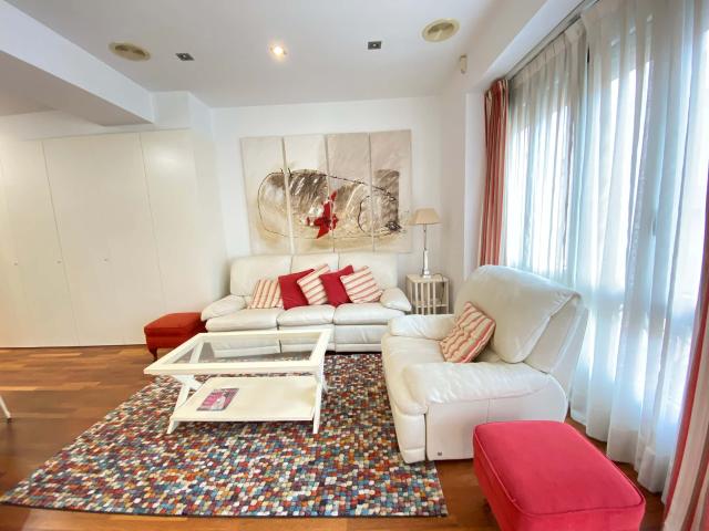 Apartamento en alquiler en Casco Antiguo, Sevilla