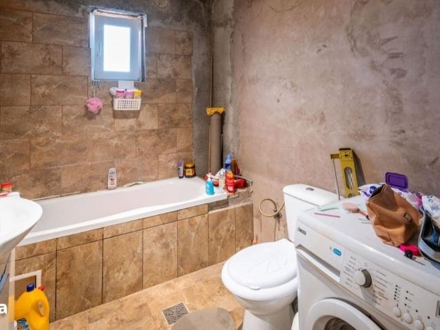 Casă vânzări