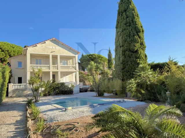 Villa vente à Arrondissement de Toulon, Sanary-sur-mer