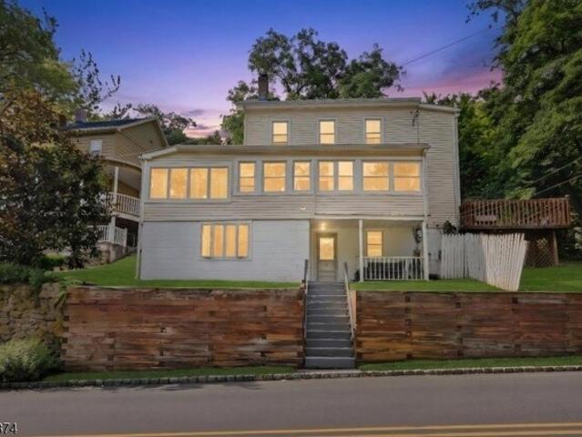 House for sale in Glen Gardner, New Jersey