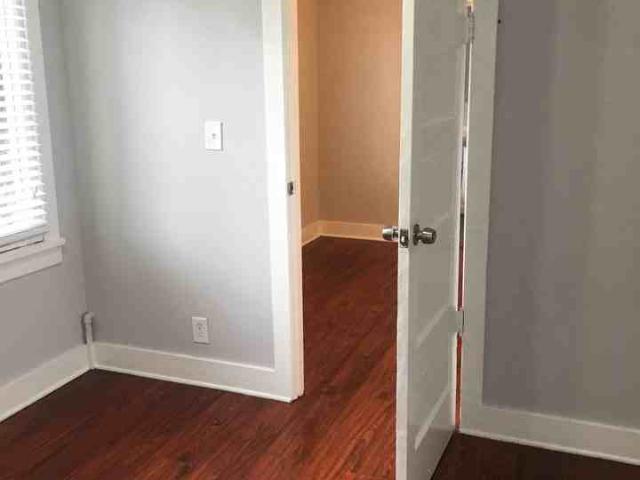 Apartment for rent in Canoga Park, California