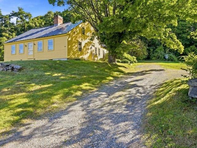 House for sale in New Hampshire