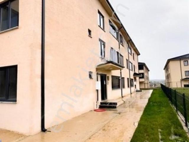 Karaçalılık, Akyazı içerisinde kiralık mülk