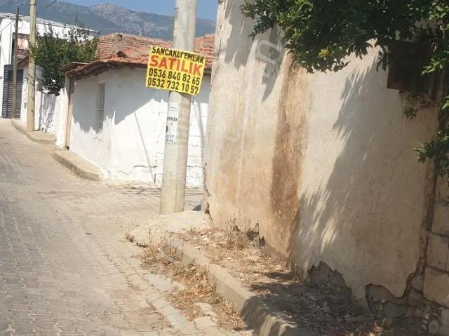 Manisa içerisinde satılık Bahce kati