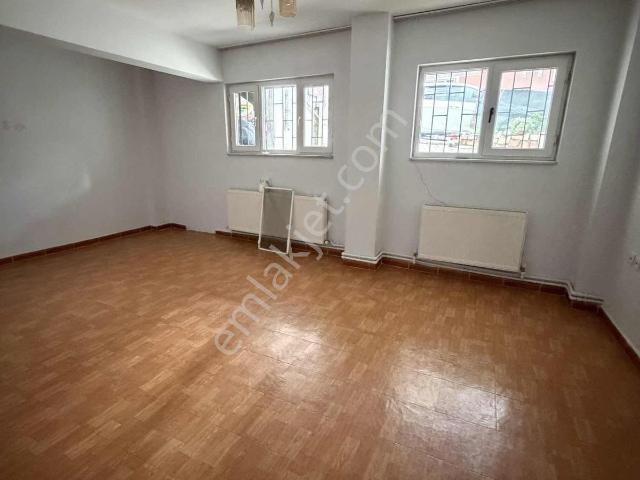 İnönü Mahallesi, Sancaktepe içerisinde kiralık mülk
