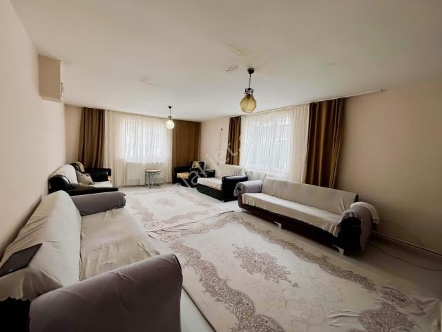 Hilal Mahallesi, Sancaktepe içerisinde satılık Villa
