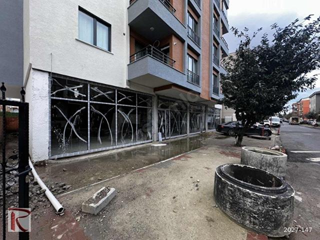 Sancaktepe, İstanbul içerisinde satılık Dükkan