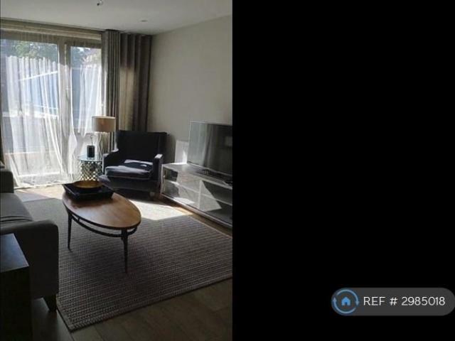 House for rent in South Lambeth, Greater London