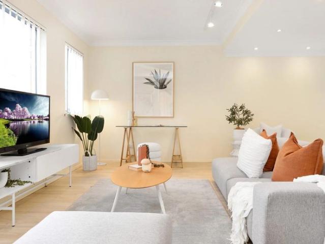 Townhouse for rent in Sydney, New South Wales