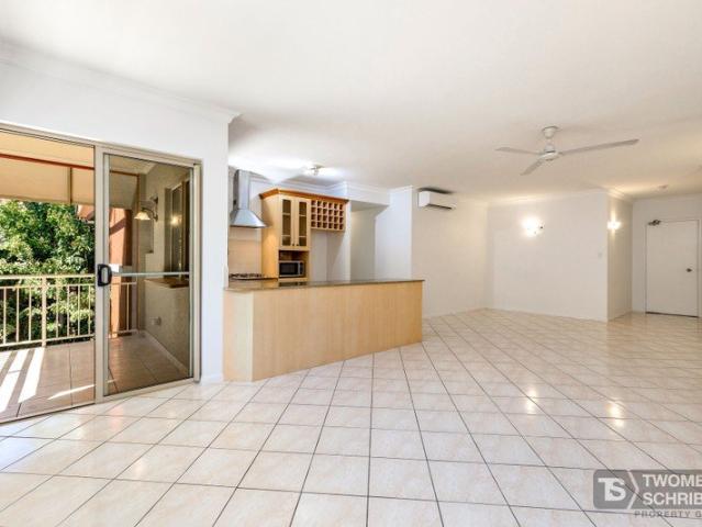 Apartment for rent in The Lakes, Cairns