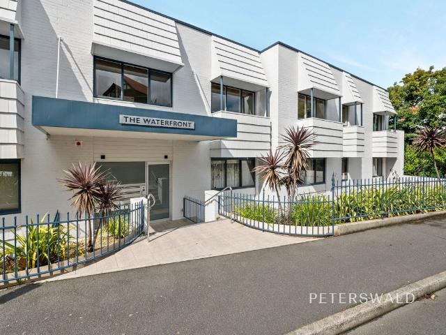 Apartment for sale in Battery Point, Tasmania