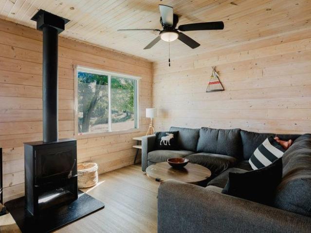 House for rent in Ontario