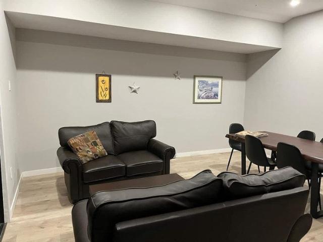 House for rent in Ontario