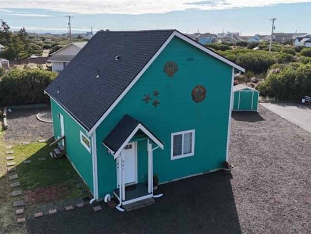 House for sale in Ocean Shores