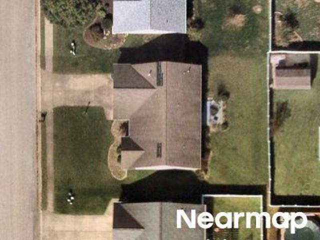 House for sale in Newburgh, Indiana