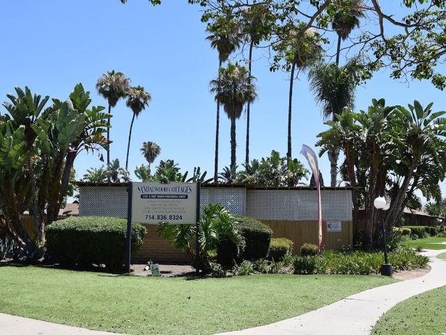 Apartment for rent in Santa Ana, California