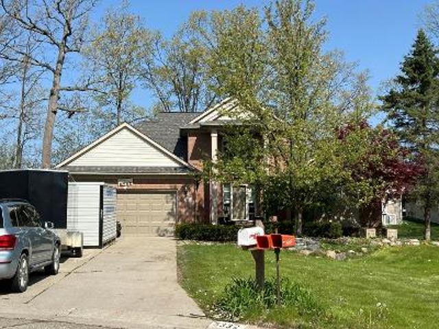 House for sale in Grand Blanc, Michigan