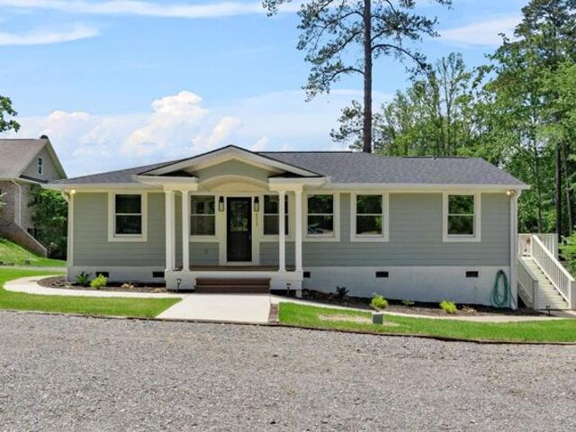 House for sale in Chapin
