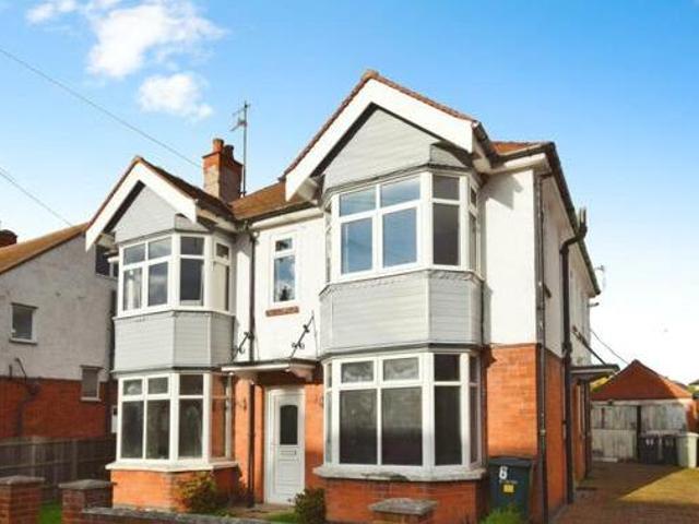 House for sale in Seacroft, Belleau
