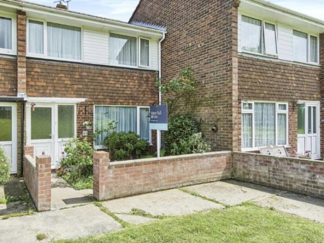 Apartment for rent in Binstead, Ryde