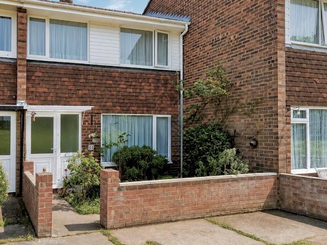 Apartment for rent in Binstead, Ryde