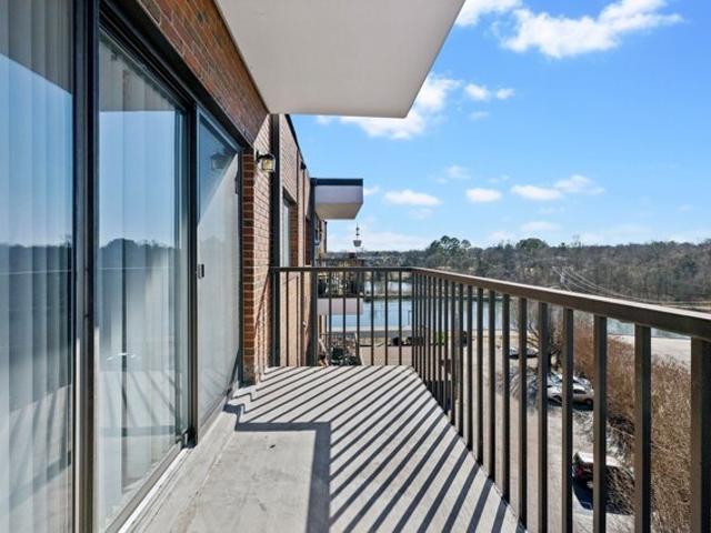 Condo for sale in Hendersonville