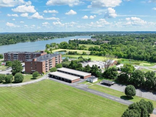 Condo for sale in Hendersonville