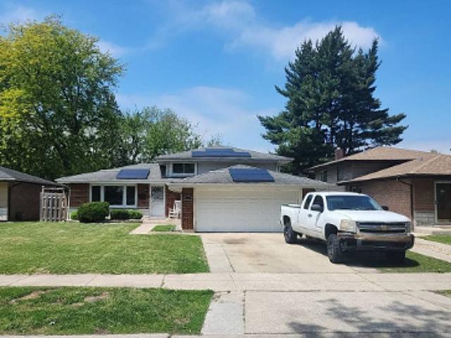 House for sale in Dolton, Illinois