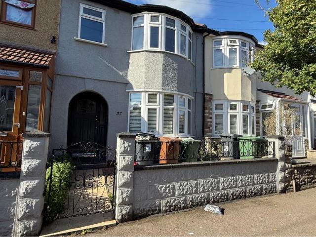 House for rent in London Borough of Waltham Forest, Greater London