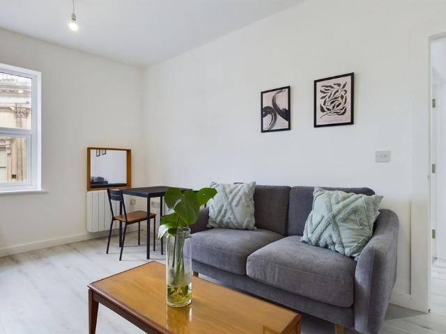 Apartment for rent in Foord, Folkestone and Hythe