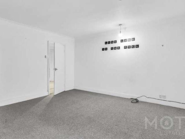 Apartment for rent in Lynwood, Folkestone and Hythe