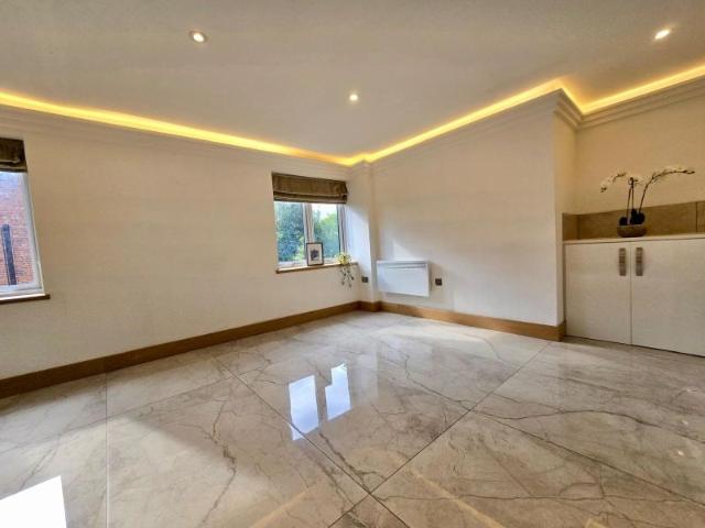 Apartment for rent in Moortown, Leeds