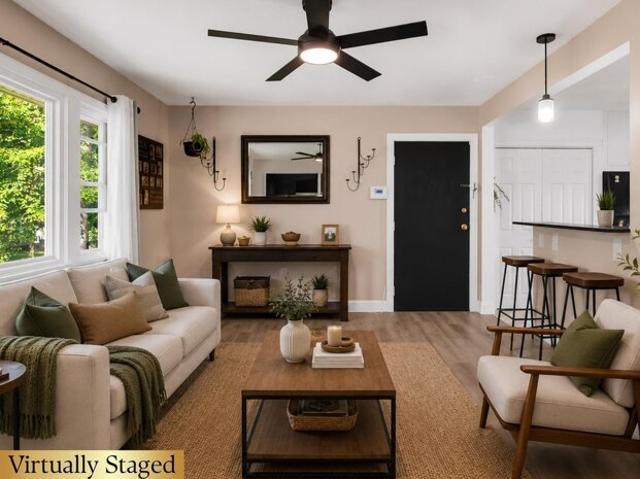 Condo for sale in Essex, Chittenden County