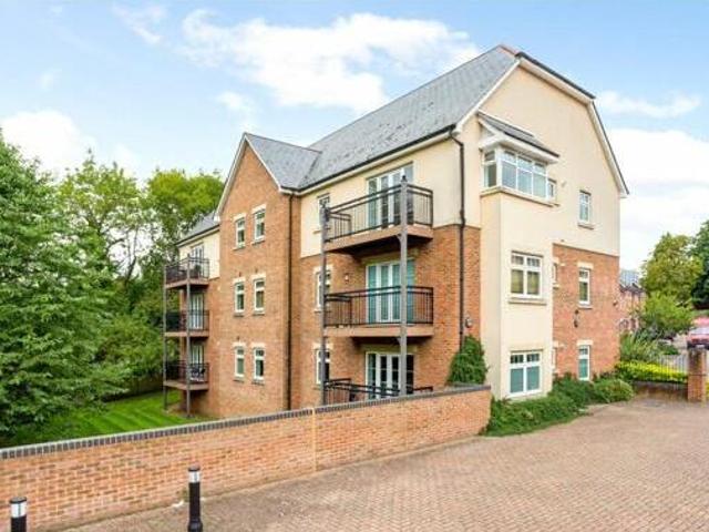 House for sale in Row Town, Surrey