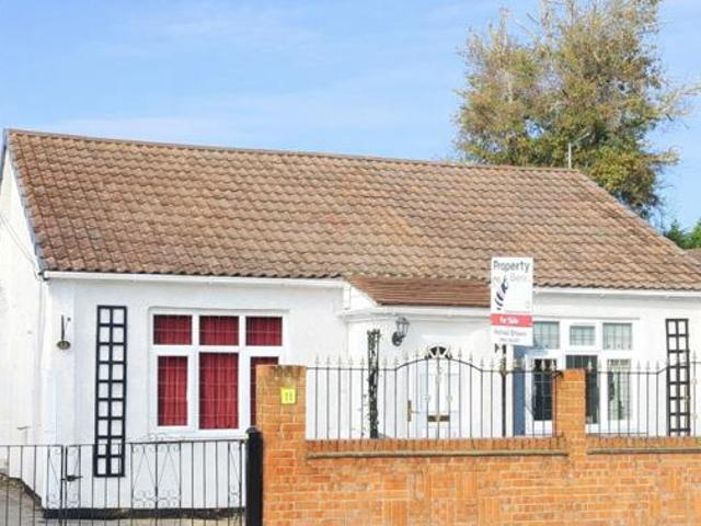 House for sale in Hart, Hampshire