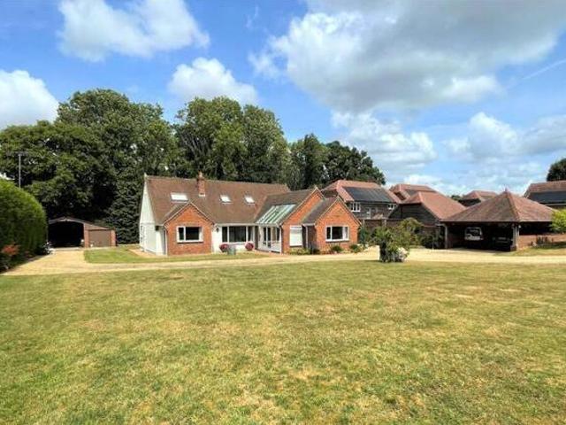 House for sale in Ashurst Bridge, Hampshire