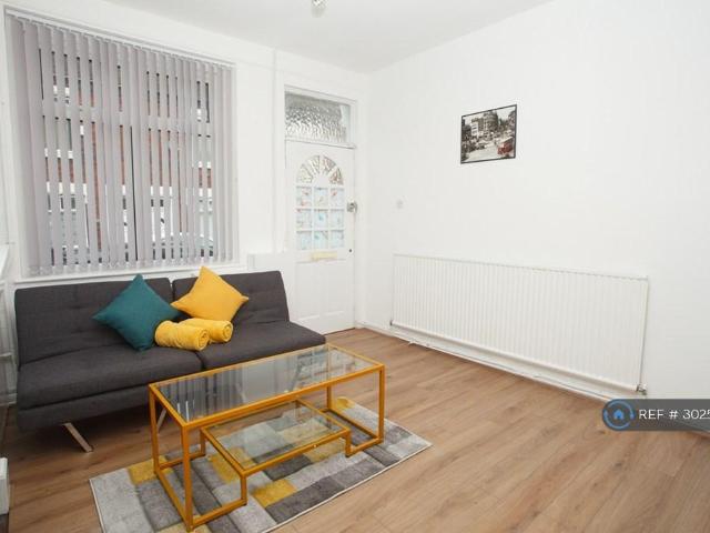 House for rent in Hanley, Stoke-on-Trent