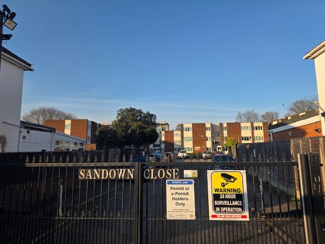 Apartment for rent in London Borough of Hounslow, Greater London