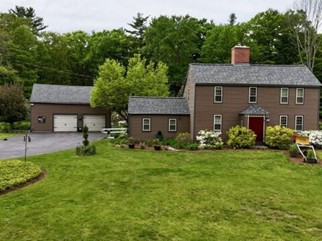 House for sale in New Hampshire
