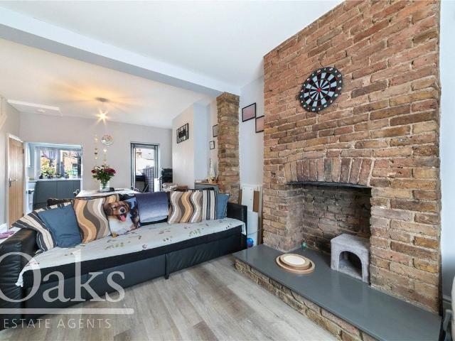 House for rent in London Borough of Croydon, Greater London
