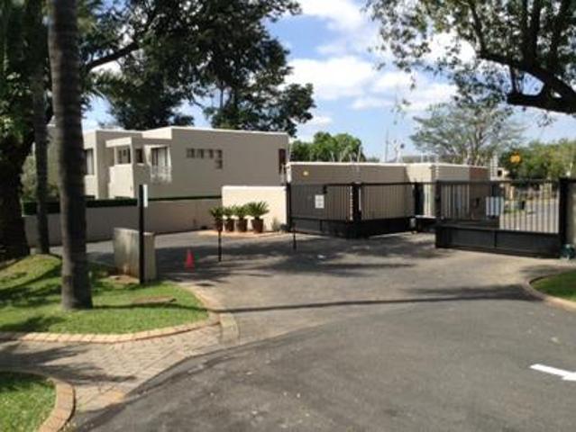 Townhouse for rent in Sandton, Gauteng