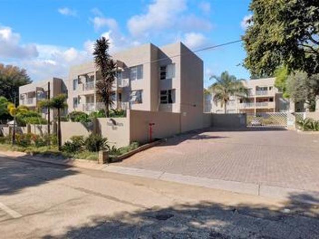 Townhouse for sale in Alexandra, Gauteng