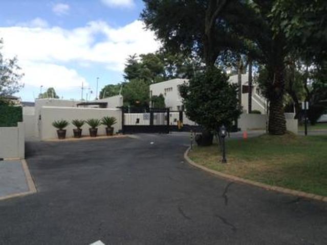 Townhouse for rent in Alexandra, Gauteng
