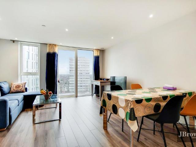 Apartment for rent in Woodberry Down, Stamford Hill