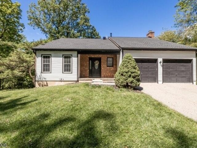 House for sale in Allamuchy Township, Warren County