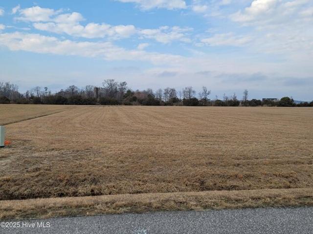 Land for sale in Hertford