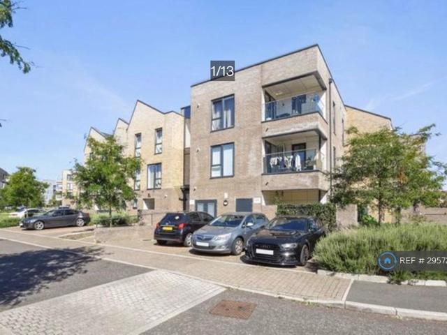 Apartment for rent in Lane, Greater London